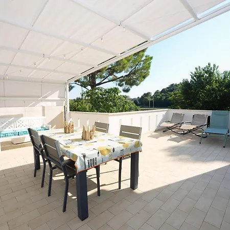 Marco Polo 30 Holiday home